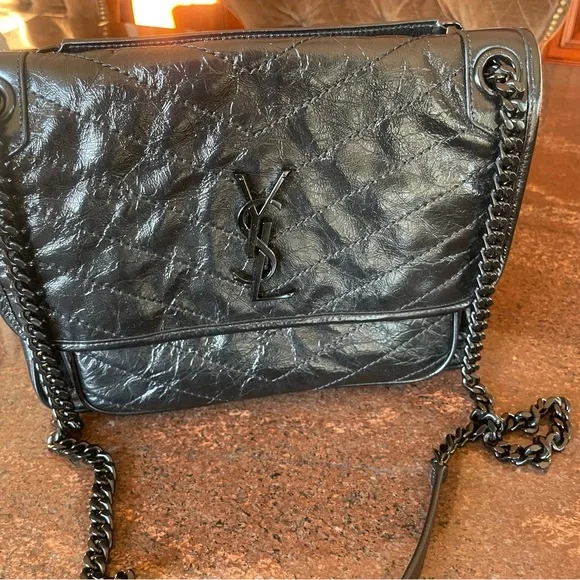 NWT. YSL Saint Laurent medium Niki bag. Black. - Picture 3 of 16